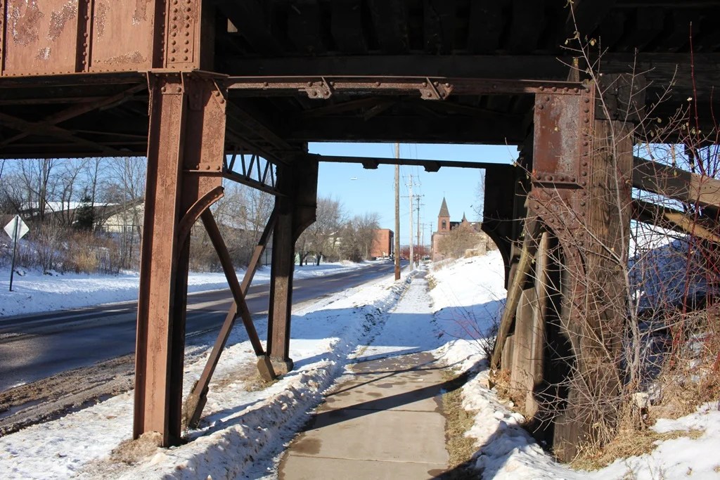 Vaughn Avenue Trail Bridge